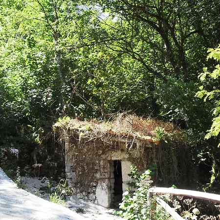 Carrio Holiday home Taranes